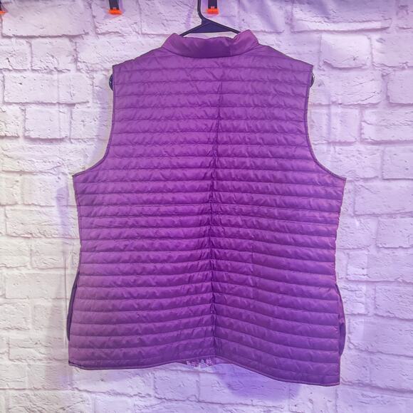 Chico’s SZ 2 Purple Puffy Vest GORGEOUS - Picture 2 of 5